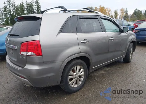 2013 Kia Sorento Sx V6 z USA, uszkodzony, nr VIN 5XYKWDA22DG340930